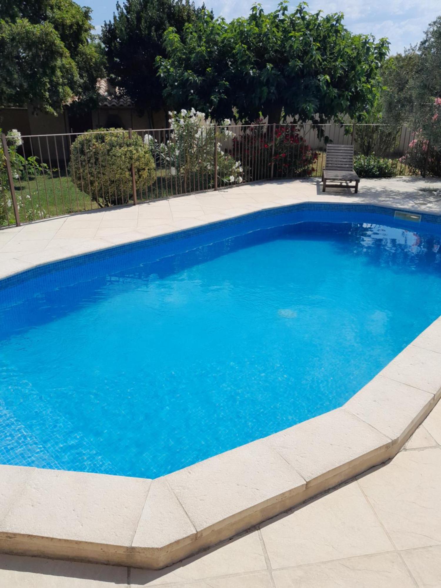 Mas La Gentille ,,, A La Campagne , Beautiful Outdoor , Swimming Pool , Pool House , Nice Green Garden , Bbq ,,, Only For You , Pour Passer Un Sejour Inoubliable Перн-ле-Фонтен Екстер'єр фото