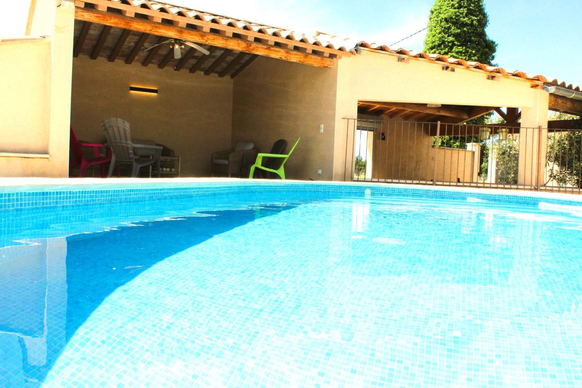 Mas La Gentille ,,, A La Campagne , Beautiful Outdoor , Swimming Pool , Pool House , Nice Green Garden , Bbq ,,, Only For You , Pour Passer Un Sejour Inoubliable Перн-ле-Фонтен Екстер'єр фото