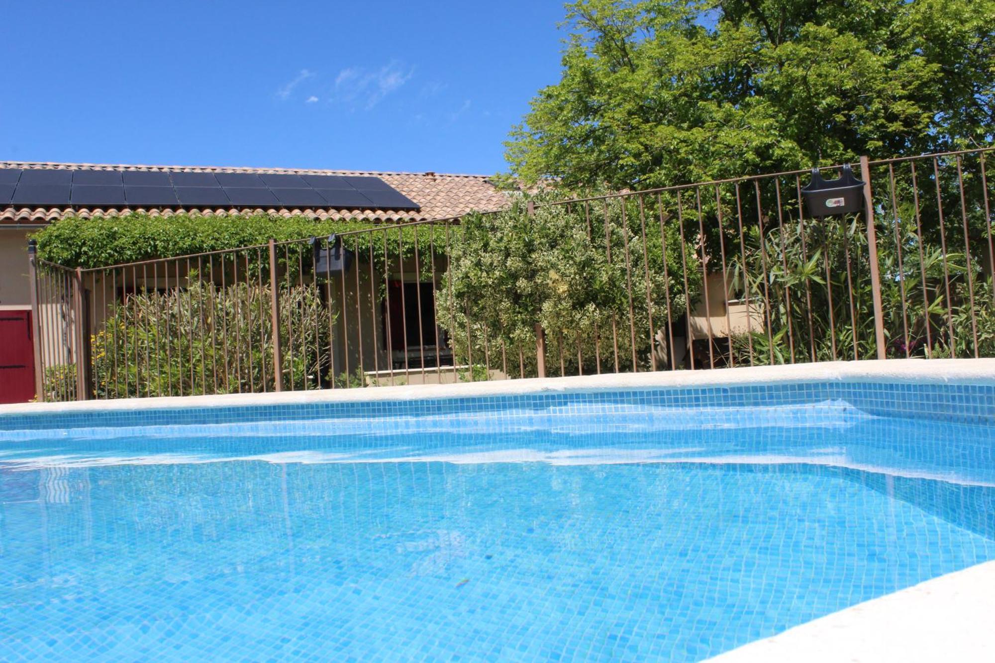 Mas La Gentille ,,, A La Campagne , Beautiful Outdoor , Swimming Pool , Pool House , Nice Green Garden , Bbq ,,, Only For You , Pour Passer Un Sejour Inoubliable Перн-ле-Фонтен Екстер'єр фото